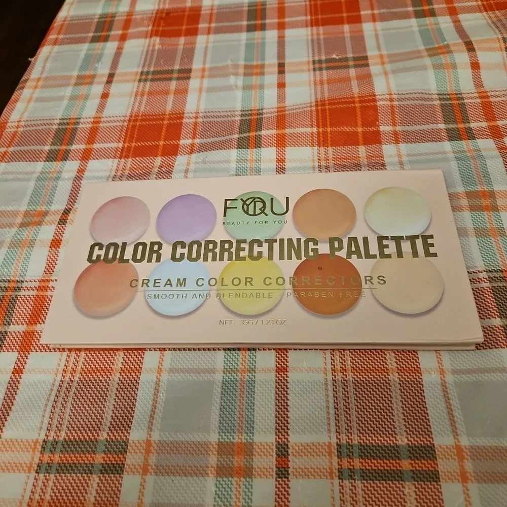 FOR YOU Color Correcting Palette
